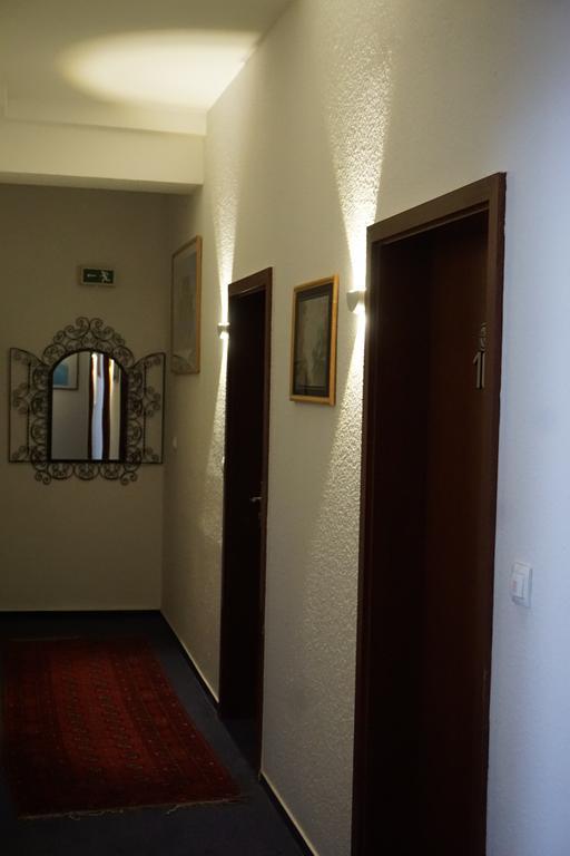 Itm Hotel Oase Гамбург Экстерьер фото